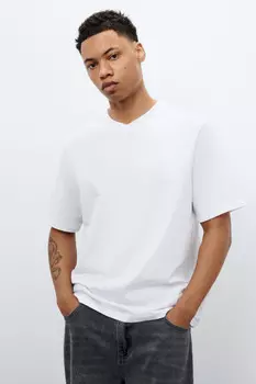 Футболка базовая с V-вырезом