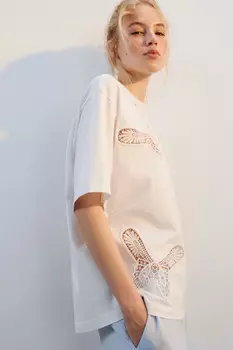 Футболка хлопковая с кружевными бабочками