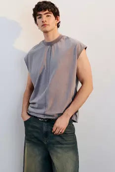 Футболка хлопковая с обрезанными рукавами