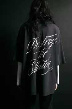 Футболка хлопковая с принтом в стиле гранж