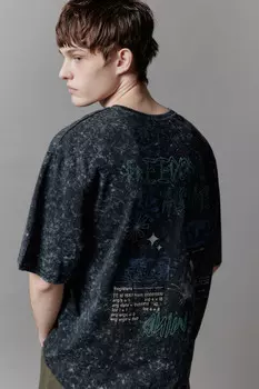 Футболка хлопковая с вареным эффектом и принтом