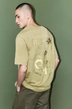 Футболка хлопковая с вареным эффектом и принтом