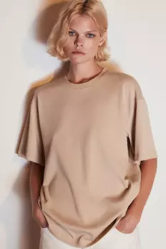 Футболка из плотного хлопкового трикотажа