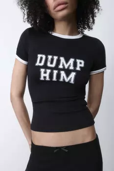 Футболка облегающая с лампасами и надписью