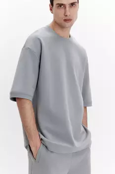 Футболка oversize из плотного трикотажа