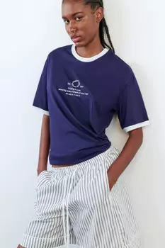 Футболка oversize контрастная с надписью