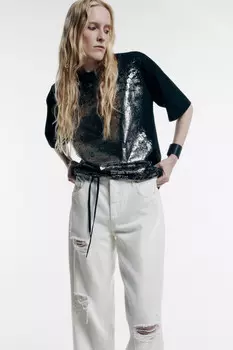 Футболка oversize с блестящим напылением