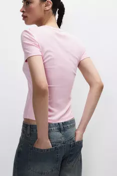 Футболка приталенная из вискозы