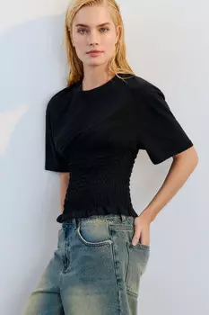 Футболка приталенная из жатой ткани