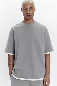 Футболка с имитацией второго слоя