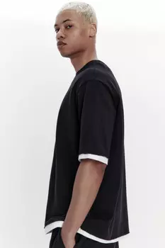 Футболка с имитацией второго слоя