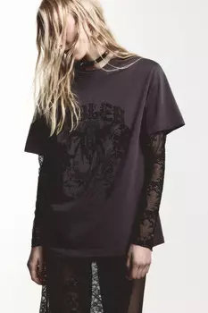 Футболка с вареным эффектом и принтом