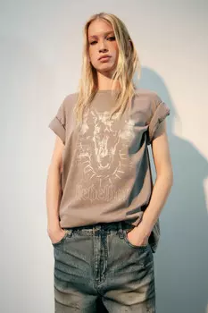 Футболка с вареным эффектом и принтом