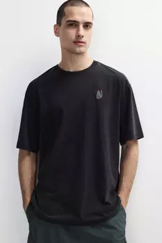 Футболка с вареным эффектом и вышивкой