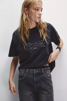 Футболка со стиркой и принтом