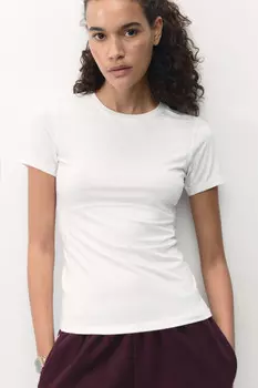 Футболка спортивная из эластичной ткани