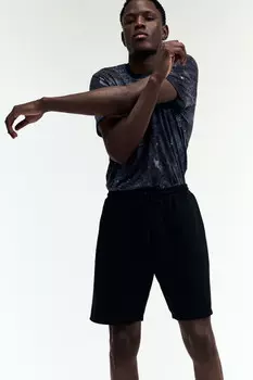 Футболка спортивная с принтом