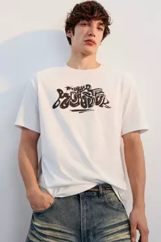 Футболка свободная с принтом