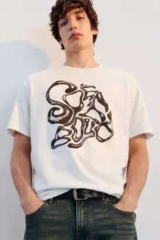 Футболка свободная с принтом