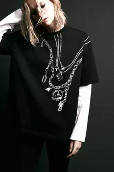 Футболка свободная с принтом-надписью