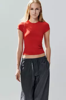 Футболка-топ облегающая