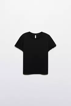 Футболка-топ с кружевом на рукавах