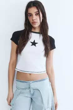 Футболка-топ с вышивкой на груди