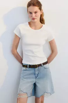 Футболка-топ в рубчик с вареным эффектом