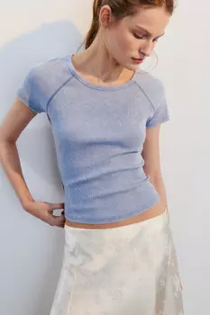 Футболка-топ в рубчик с вареным эффектом