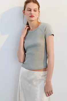 Футболка-топ в рубчик с вареным эффектом