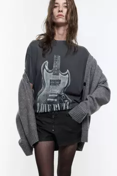 Футболка удлиненная с принтом в стиле гранж