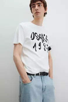 Футболка в рубчик с надписью