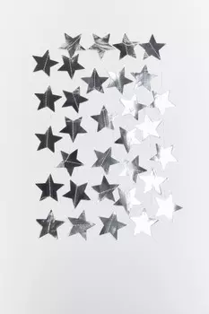 Гирлянда из блестящих звезд