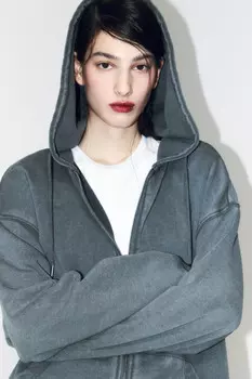 Худи-зипка из футера с вареным эффектом