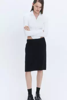 Юбка-карандаш миди костюмная с разрезом сзади