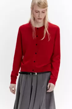 Кардиган на пуговицах с круглым вырезом