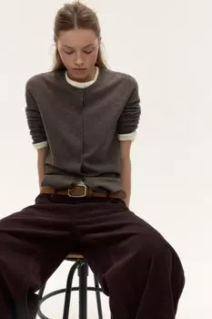 Кардиган на пуговицах с круглым вырезом