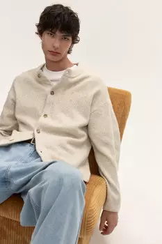 Кардиган на пуговицах с шерстью