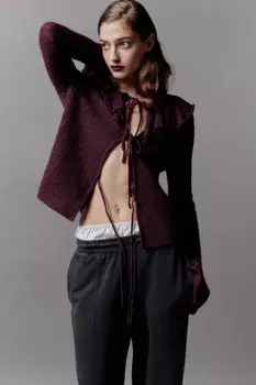 Кардиган на завязках с воротником и воланами