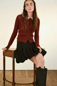 Кардиган с кружевным воротничком