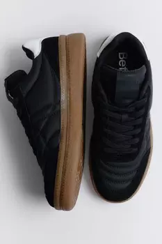 Кеды на плоской подошве