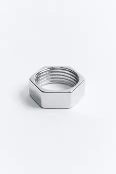 Кольцо серебристое в виде гайки