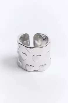 Кольцо широкое несмыкающееся с сердечками