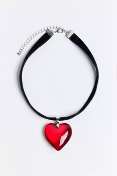 Колье-чокер с прозрачным сердцем