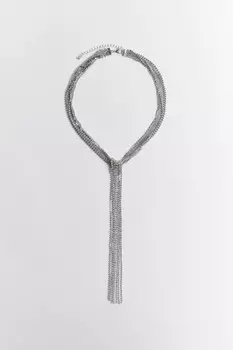 Колье многослойное серебристое со стразами