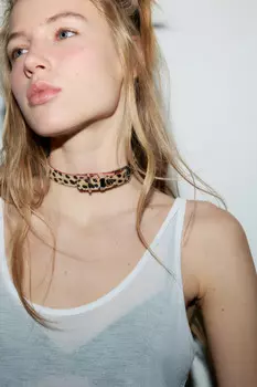 Колье-ремешок с леопардовым принтом