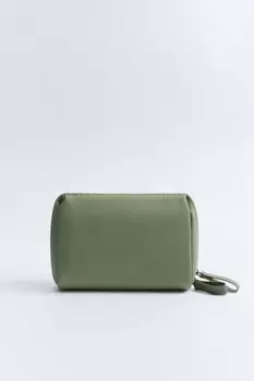 Косметичка на молнии из искусственной кожи