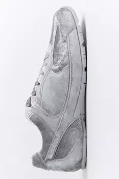 Кроссовки бархатные с атласными лентами