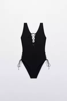 Купальник слитный в рубчик со шнуровкой