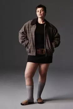 Куртка-бомбер драповая в клетку